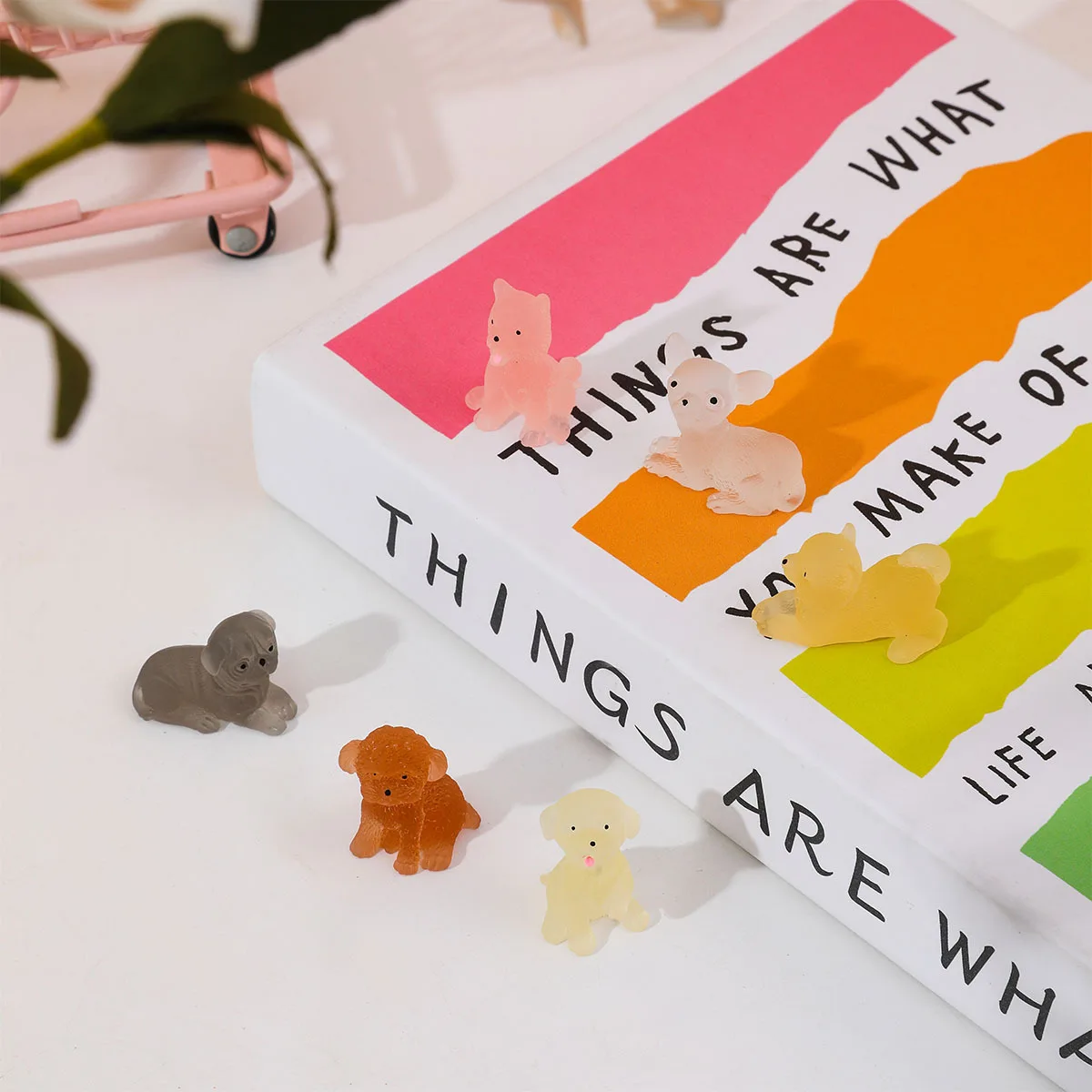 10 szt. Świecące w ciemności urocze szczeniaczki z żywicy, dekoracje na biurko, ozdoby, rękodzieło DIY, akcesoria do spinek do włosów, breloczków, zabawki