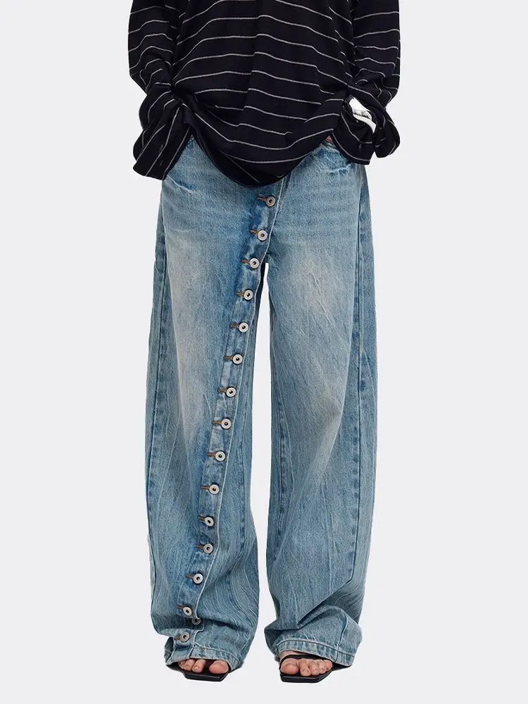 

2026 Американские ретро большие размеры, потертые джинсы с диагональными пуговицами, детские повседневные брюки в пол с пикантным дизайном