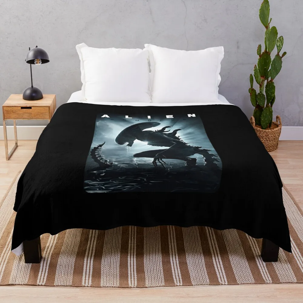 Alien Romulus Crouched Alien Throw Blanket Winter beds Tourist Blankets Sofas Of Decoration Blankets