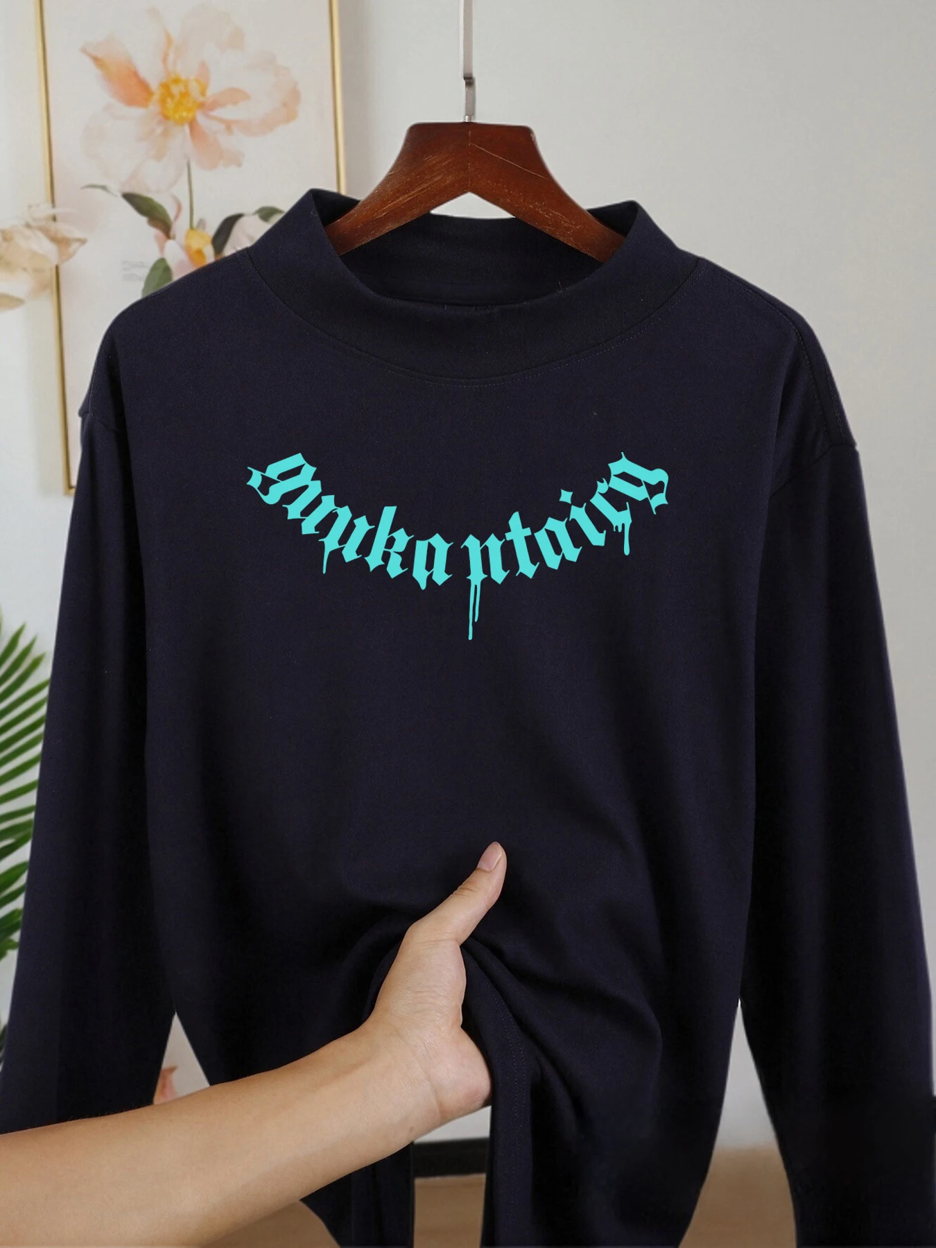 

Ring-Shaped Art Letter Prints Women T Shirt Fleece Half High Neck Basic Shirts Autumn Winter Clothing All-Match Y2K Sportswear