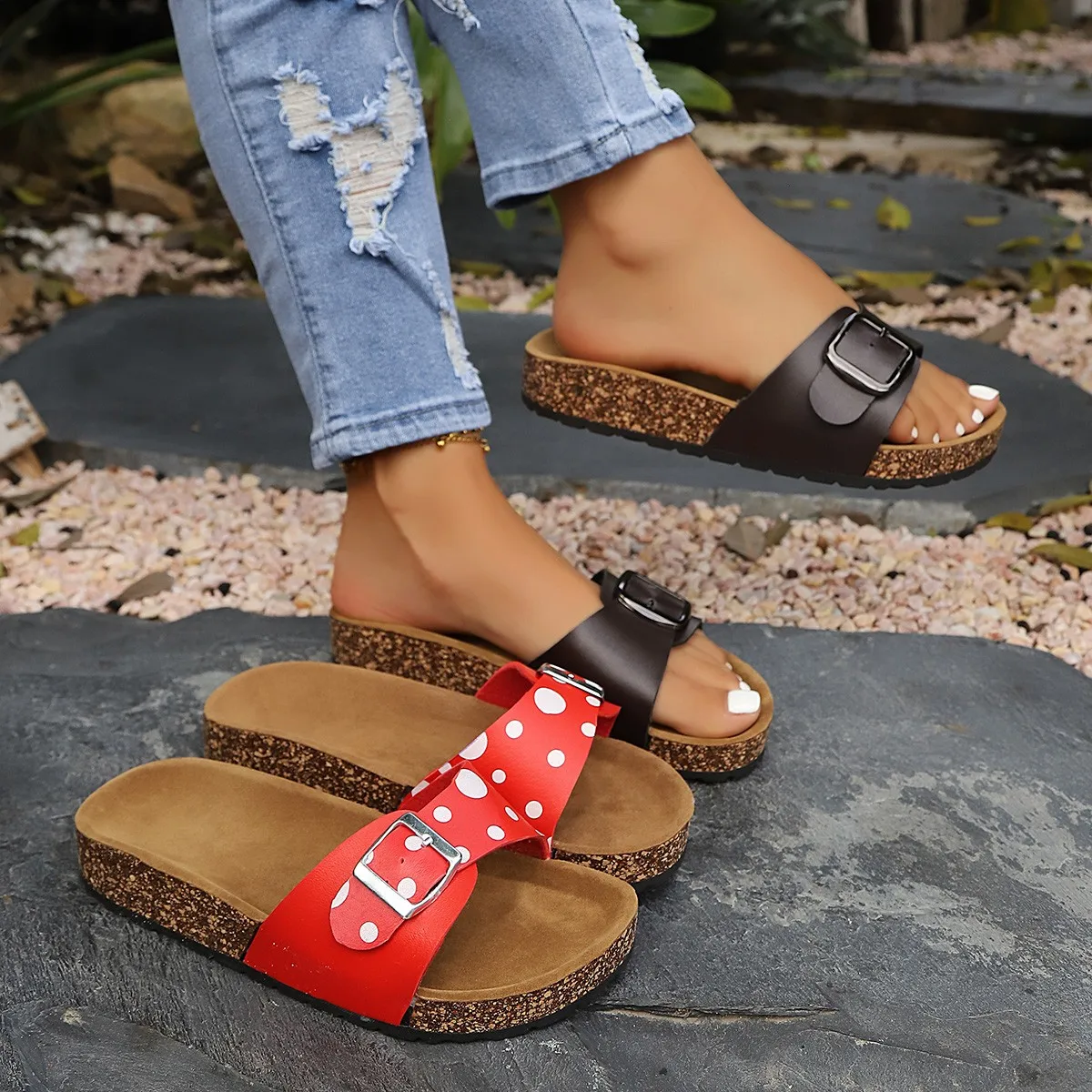 New Women cork flat bottom Round Toe adjustable buckle belt Slippers Fashion Casual Outdoor comfortable Non-slip Sandals