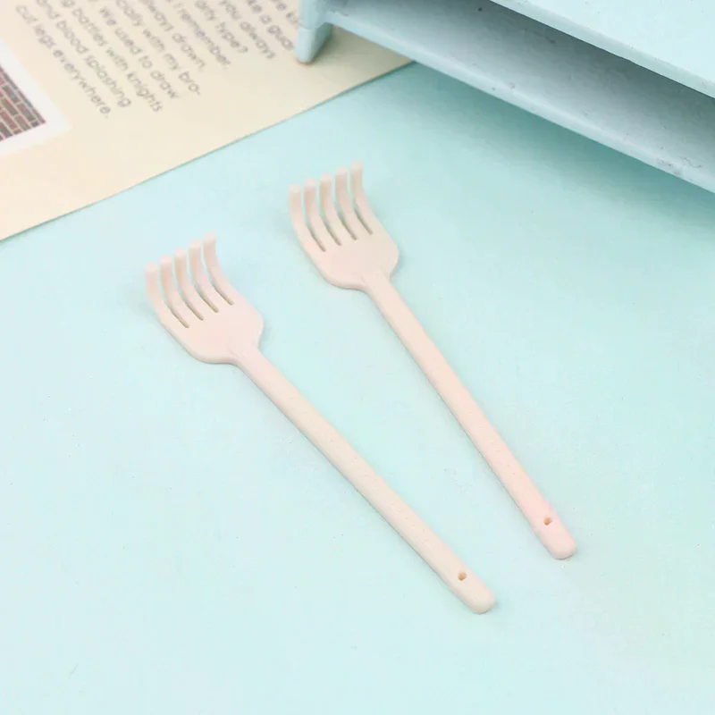 2 ชิ้น 1:12 ของเล่นตกแต่งบ้านตุ๊กตาจิ๋ว ที่ขูดหลังแบบจิ๋ว อุปกรณ์เสริมของเล่น