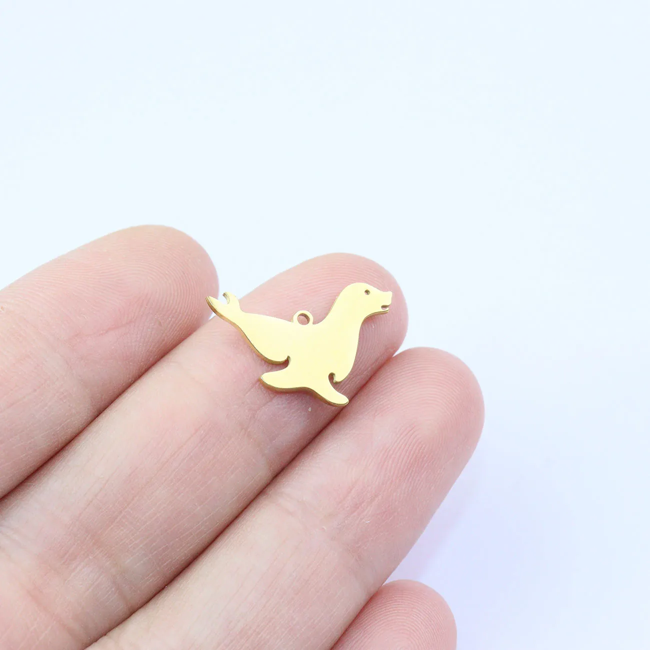 10pcs Wholesale StainlessSteel Mirro Shiny Polished Pretty Sea Motif Women Charm Pendant DIY Necklace Bracelets PVD Pated