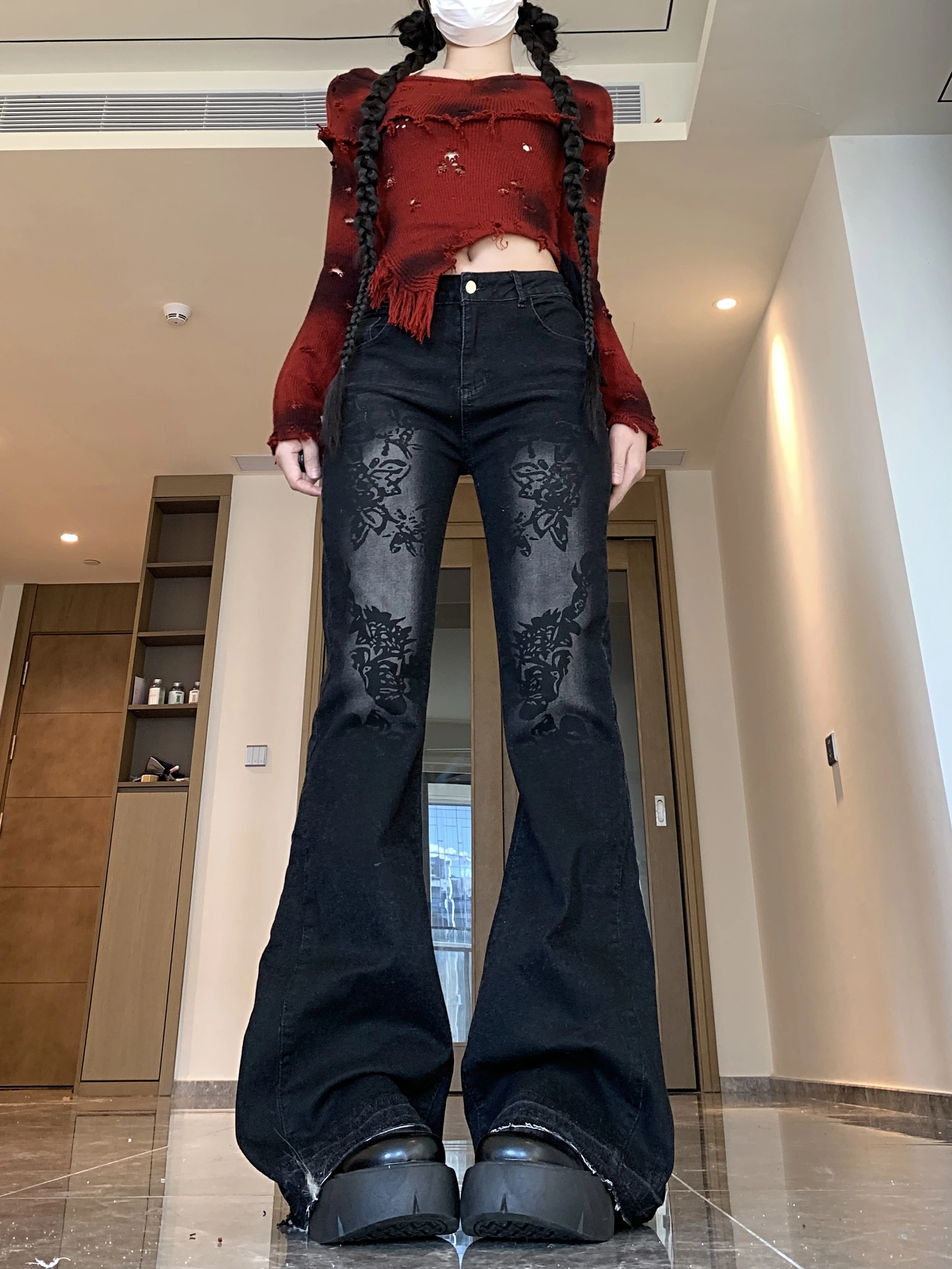 Jeans queimados finos de cintura baixa lavados com estampa de plantas europeias e americanas na moda