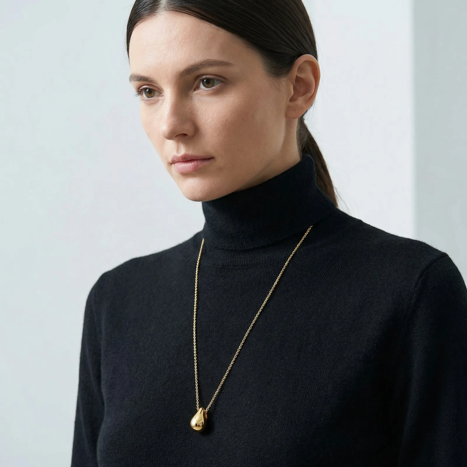 Stainless Steel Metal Water Drop Pendant Necklace Minimalist Women's Fashion Long Necklace Sweater Chain Jewelry Gift