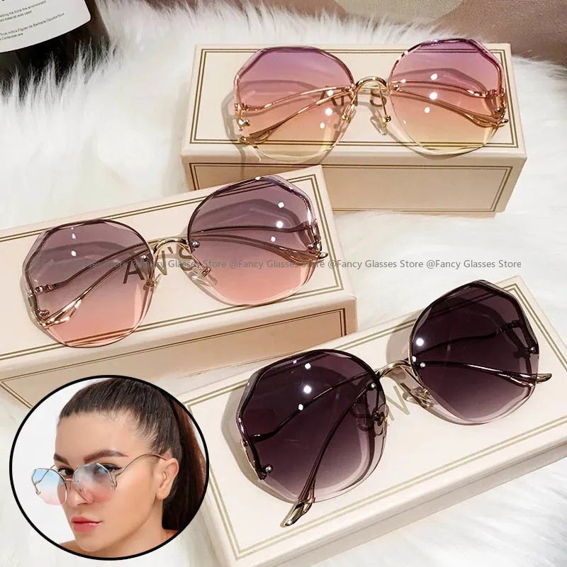 Female Ins Popular Sunglasses Luxury Frameless Ocean Lens Large Sun Glasses Goggles Fashion Travel UV400 Eyewear for Women Men