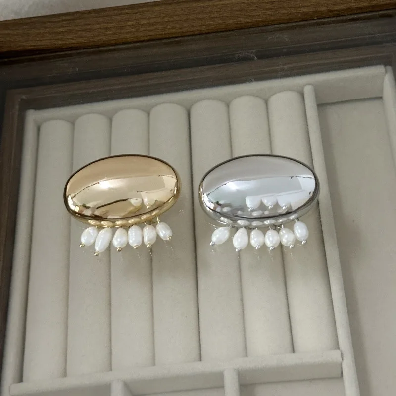 Natural Pearl Elegant Glossy Brooch Women Fashion Jewelry Trendy Delicate Party Gifts Geometry Accessories