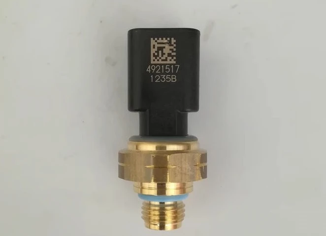 

Engine Parts 4921517 Oil Pressure Sensor