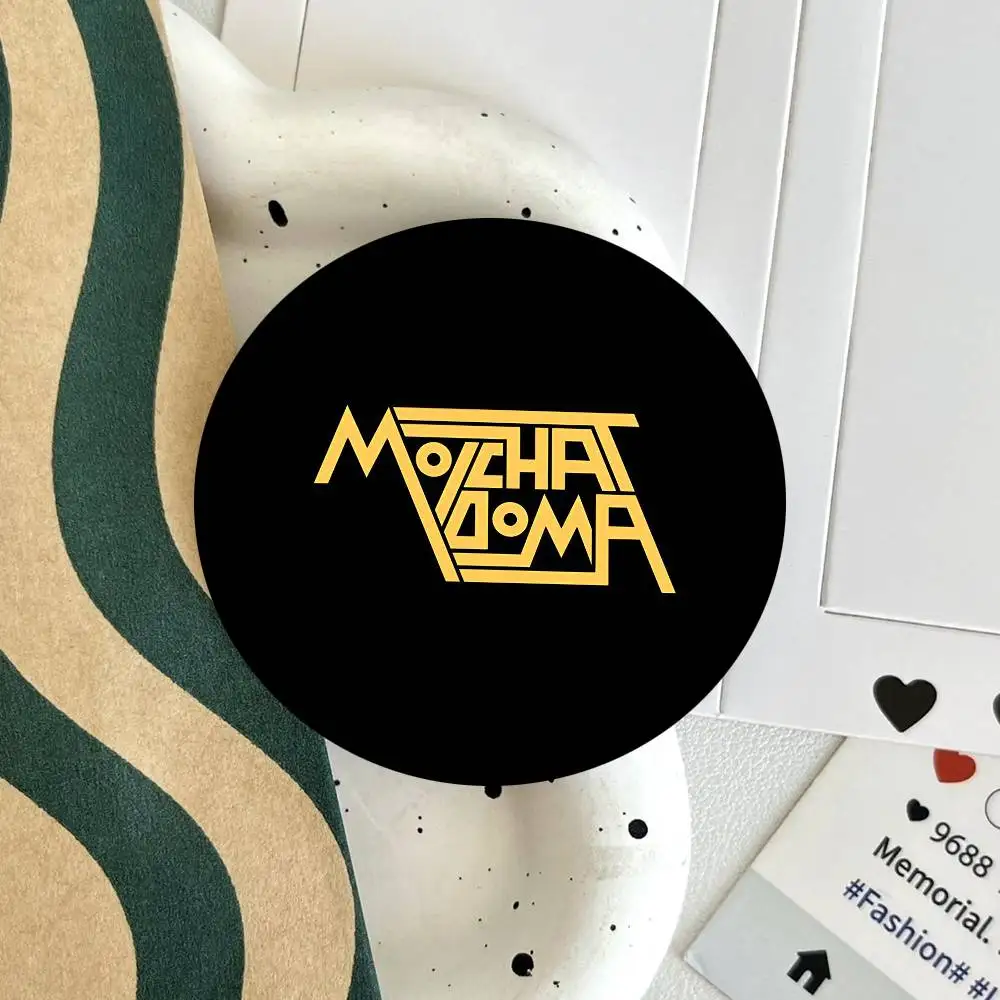 Rock Band M-Molchat D-Doma Rundes Abzeichen Kreative Brosche Kleidung Rucksack Accessoires Anstecknadel