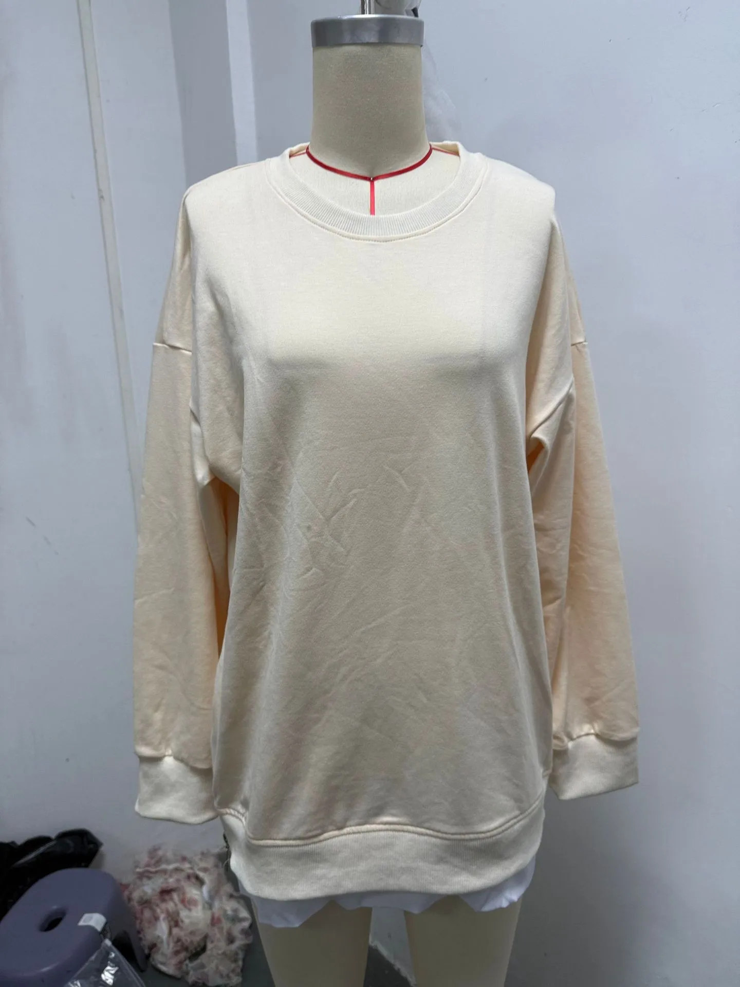 Style Pullover Hoodie Regular Fit Commute Style with Round Neck Asymmetrical No Hood Standard Length Single Women Sweatshirt