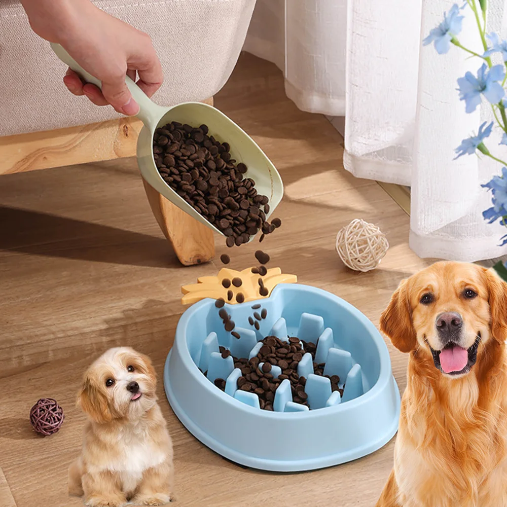 2022 New Dog Accessories Bowl for Dogs Antiglotton Dog Bowl Dog Supplies Pineapple Shape Dog Slow Feeder Lick Mat Bowl Chiens