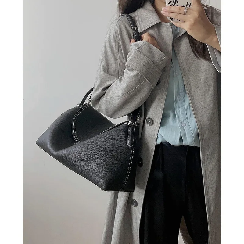 Leather Handbag Large Capacity Commuter Tote 2024 New First Layer Cowhide Women Bag Crossbody Big Bag Shoulder Bag