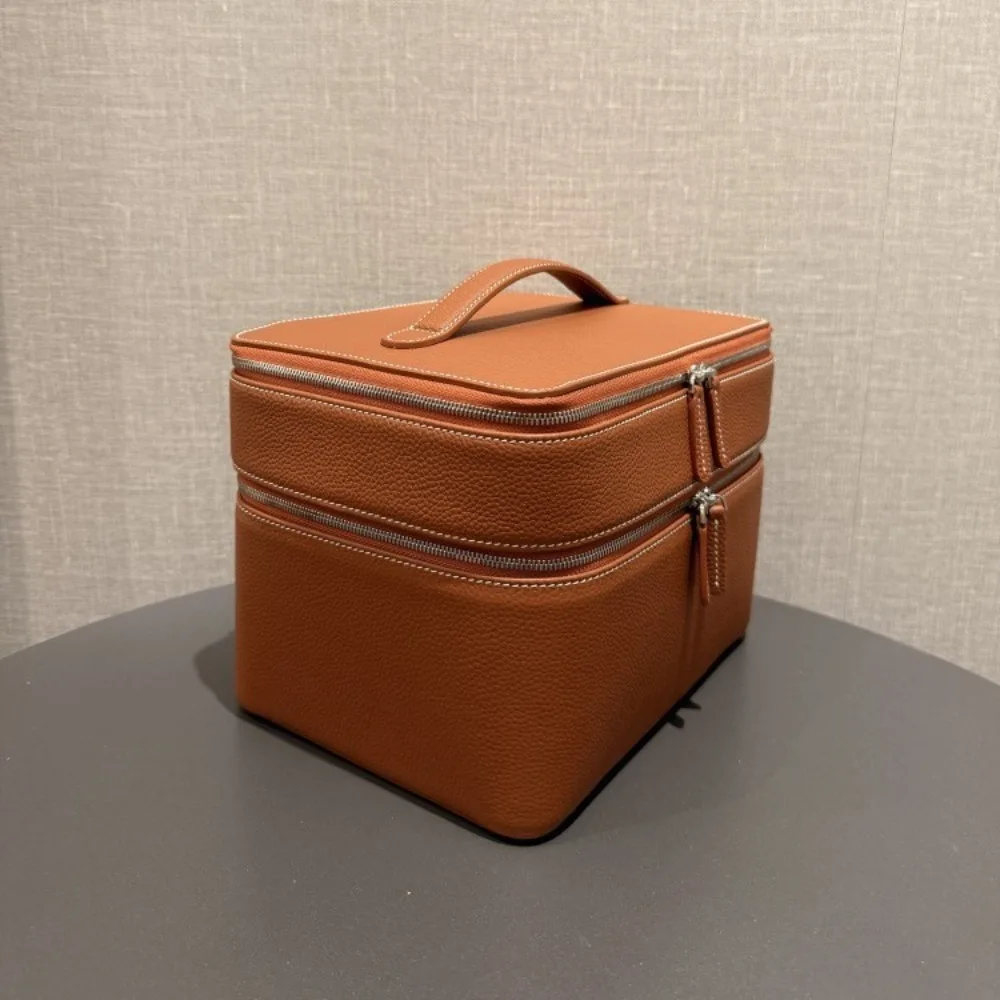 First Layer Cowhide Large-capacity Cosmetic Case Multi-functional Cosmetic Travel Jewelry Bag Storage Handbag Advanced Simple ·