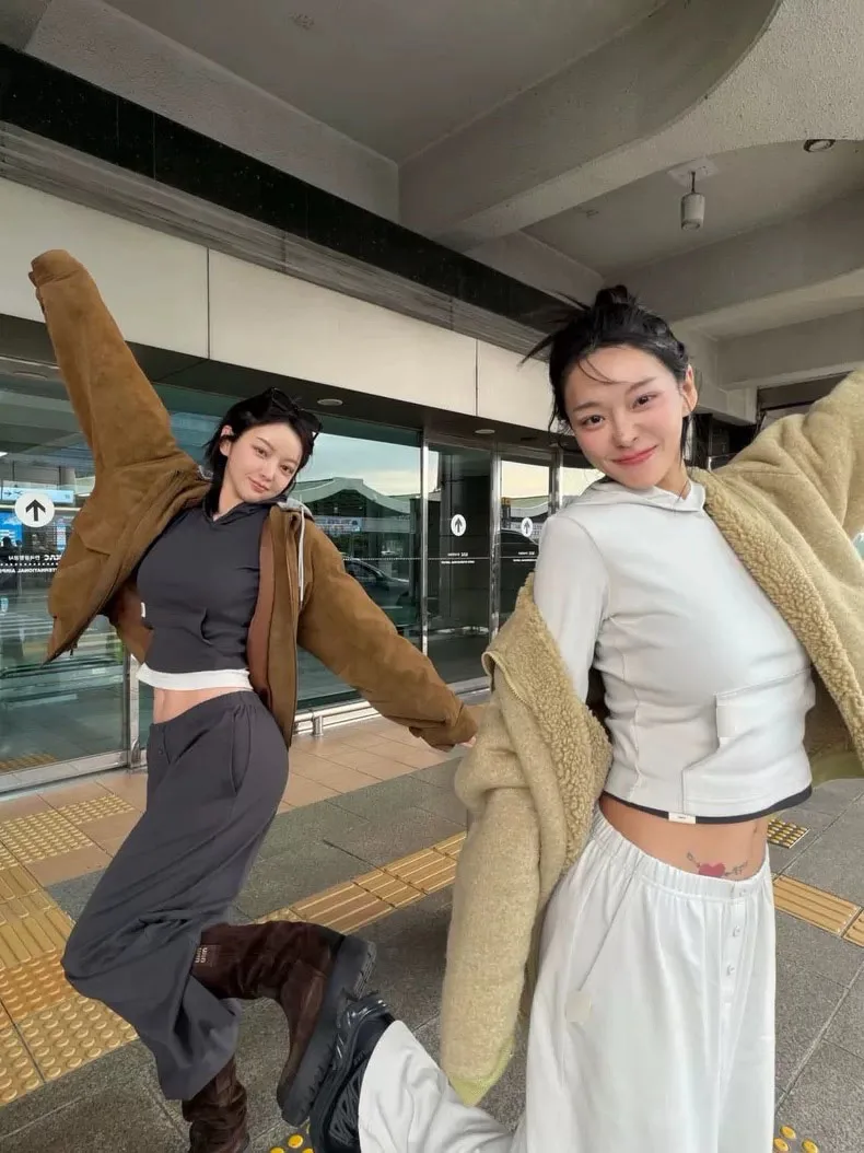 

Весенние новые повседневные брюки для женщин: свободный крой, прямые штанины, эластичный пояс, однотонные, удобные, дышащие, из хлопка