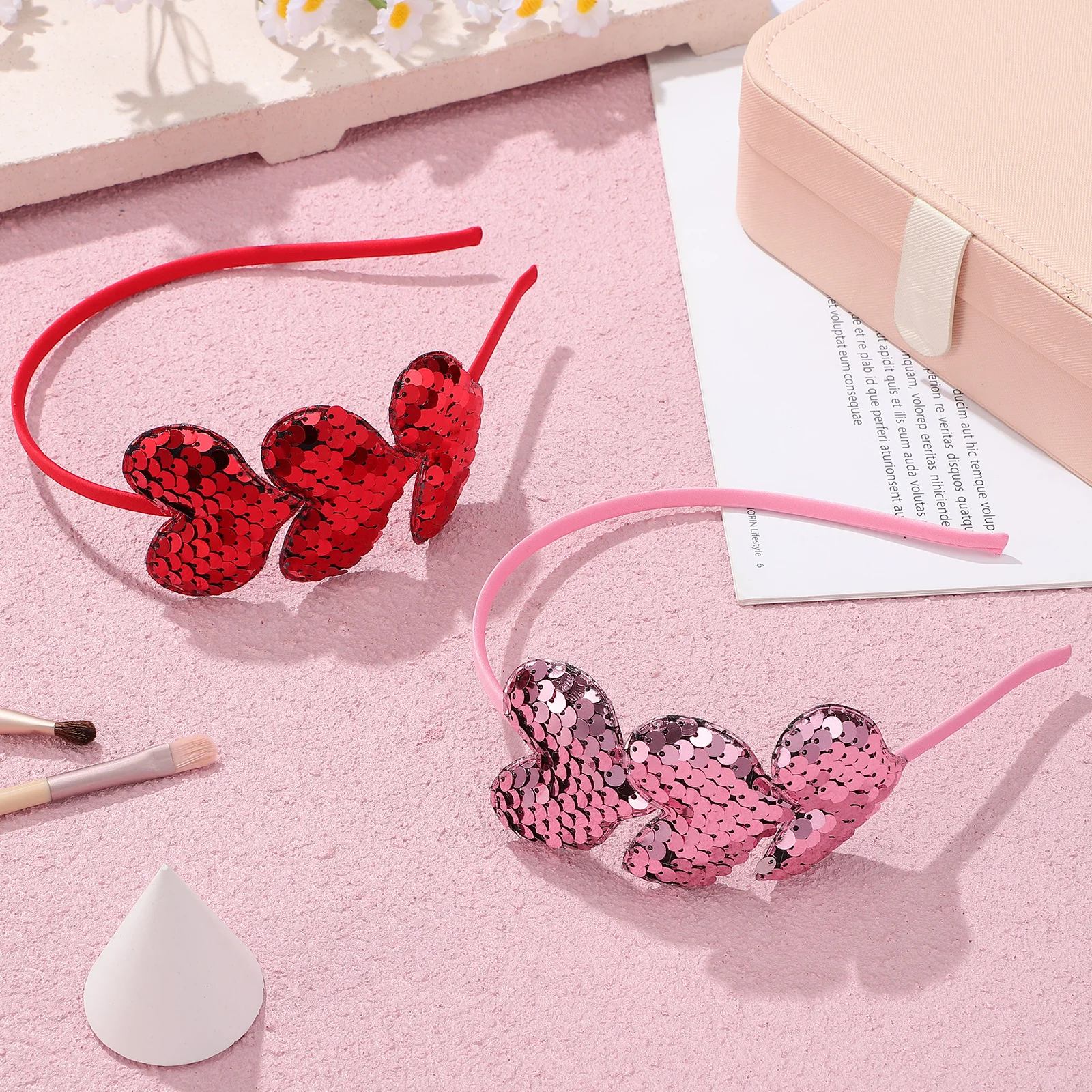 

2Pcs Sequin Heart Headbands Valentines Glitter Hair Accessories Sparkly Love Headband for Parties Girls Women Love Headband