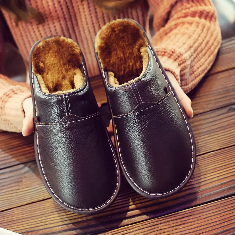 

Winter Lovers At Home Leather Plush Keep Warm Waterproof Slipper Men and Women Non-slip Cotton Slippers Winter Slippers for Men