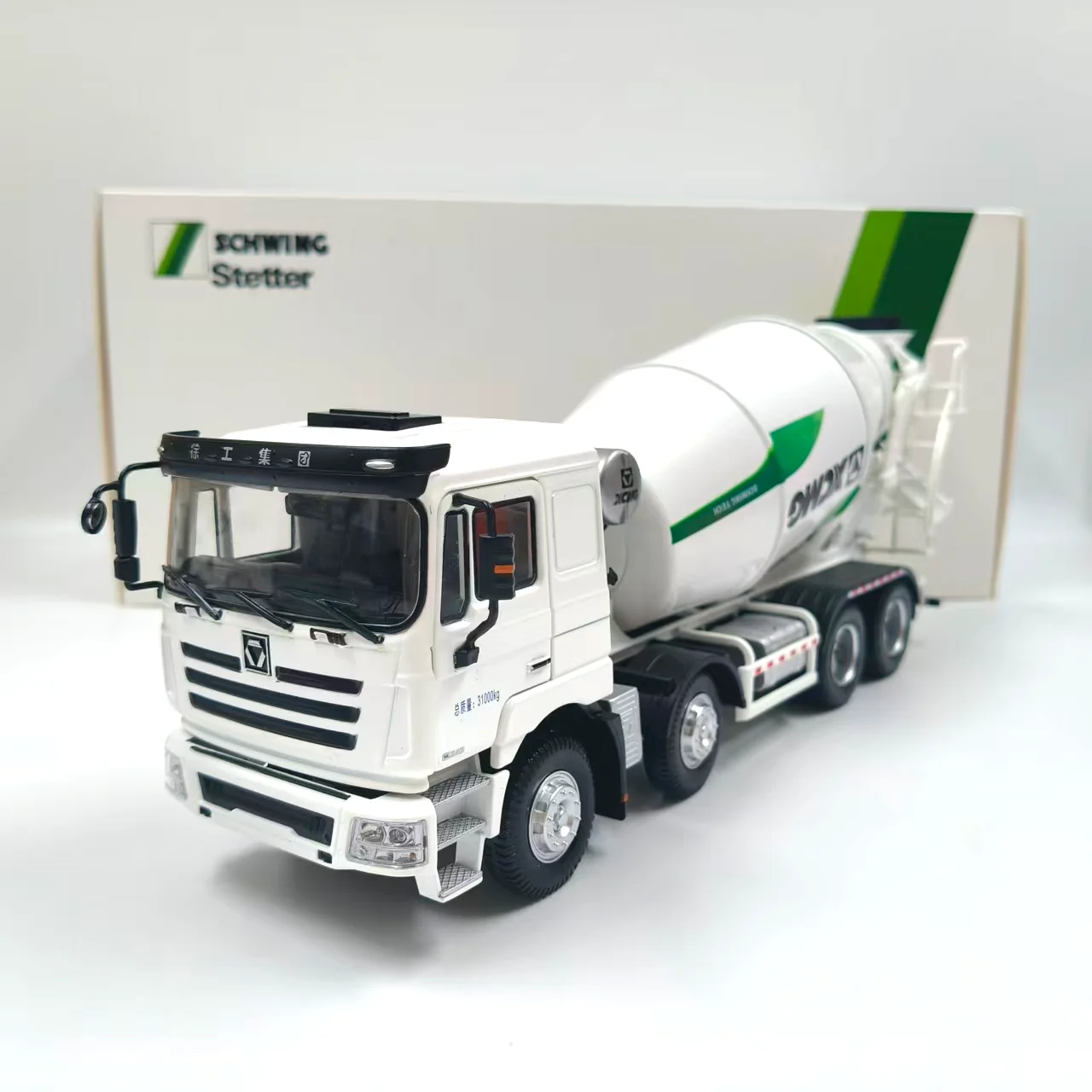 

Литой под давлением масштаб 1:35 XCMG Schwing бетономешалка транспортный цементный цистерна инженерный автомобиль модель автомобиля из сплава Коллекционная игрушка в подарок