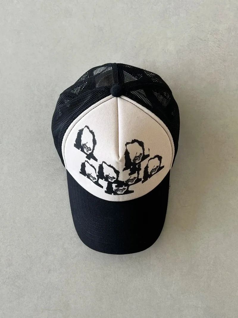 Under 06ss Black and White Portrait Print Stitching Cap Baseball Cap