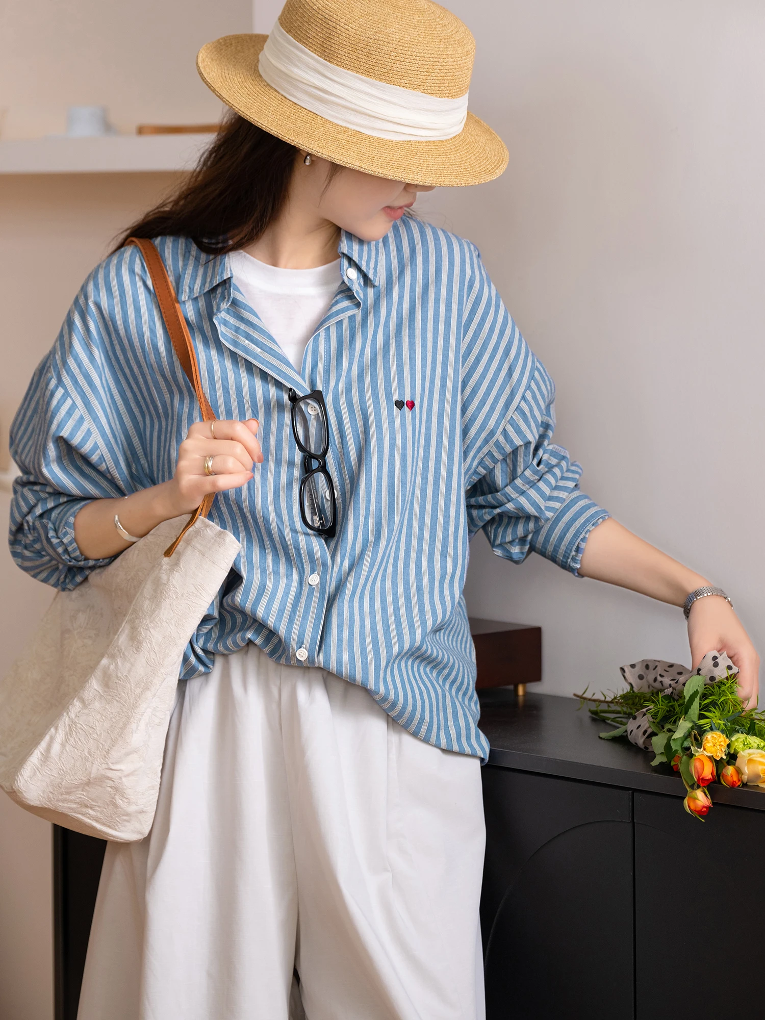 

Loose Fit Long Sve Women's irt Cotton 00% Casual Sle Color Woven Striped Heart Embroidery Turn-down Collar Breathable