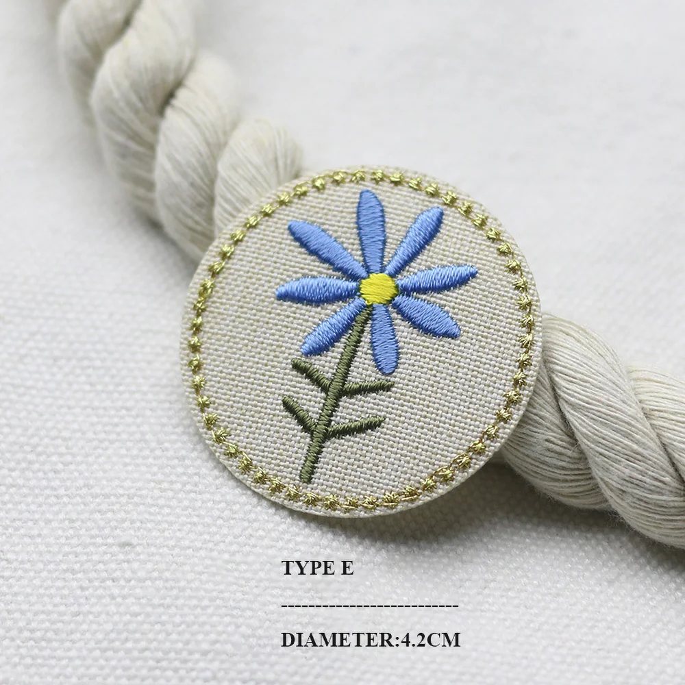 1 Piece Diameter 4.2CM Embroidery Flower Iron on Round Patch Cartoon Stickers for Clothes Bag DIY Decoration Applique