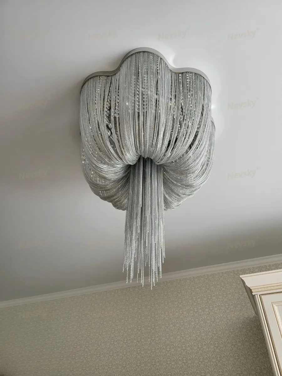 Lustre de teto com borla