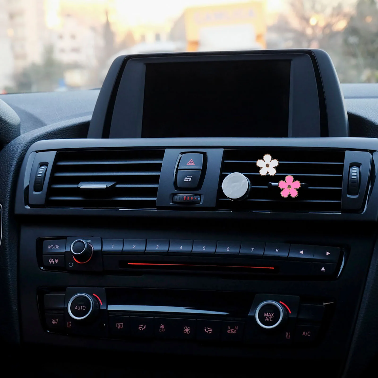 

Car Aromatherapy Decoration Fresheners for Women Air Vent Decorations Charms Outlet Clip Essential Oil Diffuser Bouquet Clips