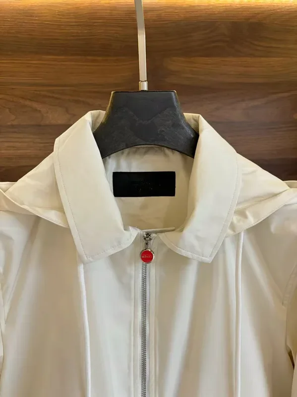 

Kiton Old Money Wind Removable Hooded Casual Windbreaker Jacket 25aw
