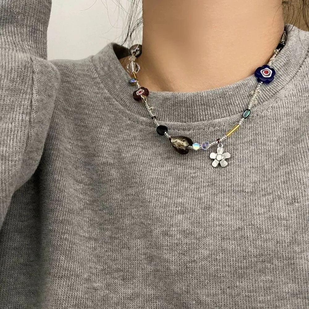 New Korean Flower Heart Beaded Necklace Women Boho Crystal Class Gravel Clavicle Chain Cool Y2K Choker Exquisite Fashion Jewelry