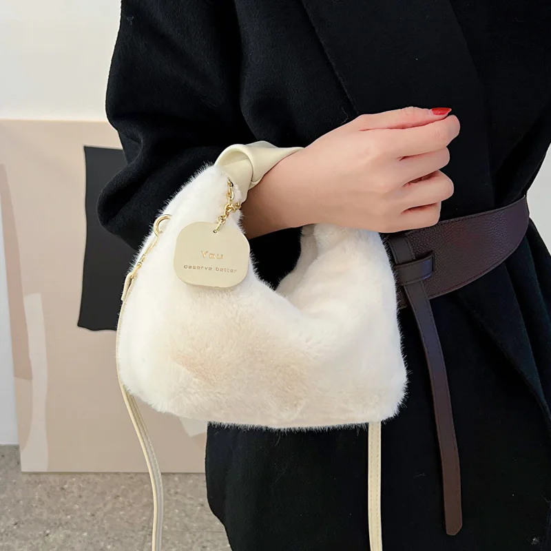 New Soft Plush Shoulder Bags for Women Winter Solid Handbag Crossbody Bag Clutch Purse Cute Fashion Luxury Designer Underarm Bag