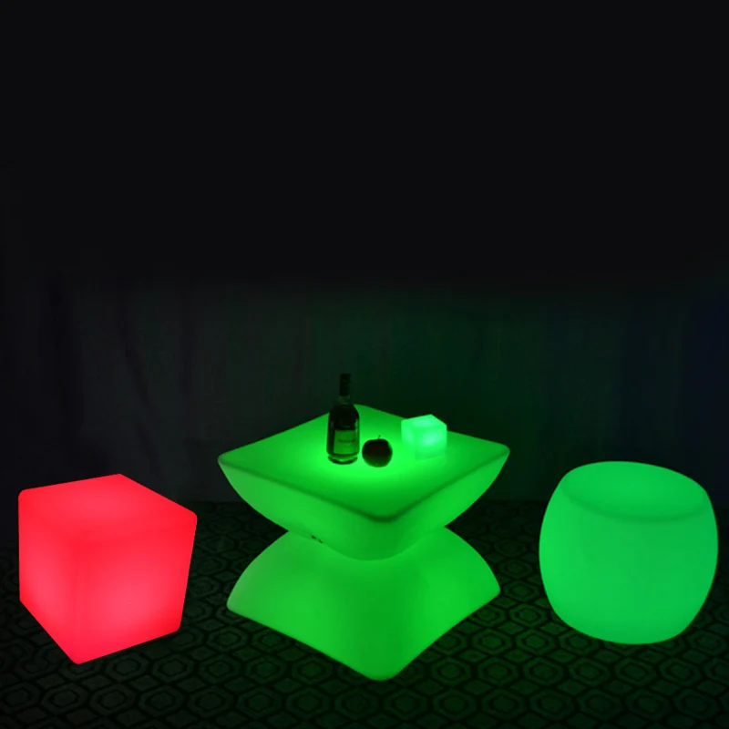 

LED Bar Furniture Set, Illuminated Coffee Bar Table, SK-LF16D (D62*H42cm) 1pc+2pcs LED Cube Chair D40cm, For Event Party