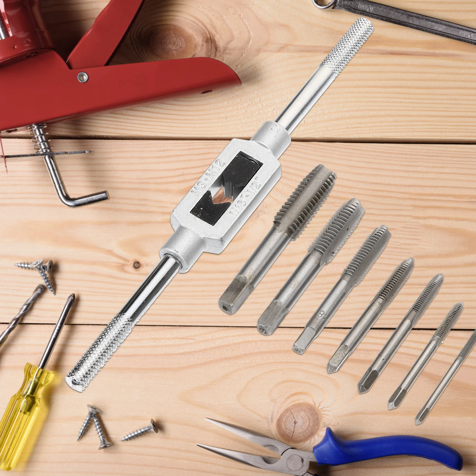 

1 set Adjustable Wire Tapping Hand Set Threading Tools Steel Screw Kit Die Alloy Machine Chic Resetting Nut Holes for Thread