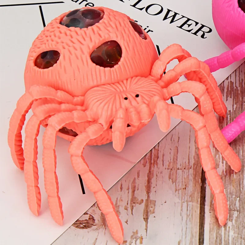 Novelty Gag Toys Stress Relief Toy Simulation Trick Black Spider Exquisite Frightening Return To School Gift for Best Friend