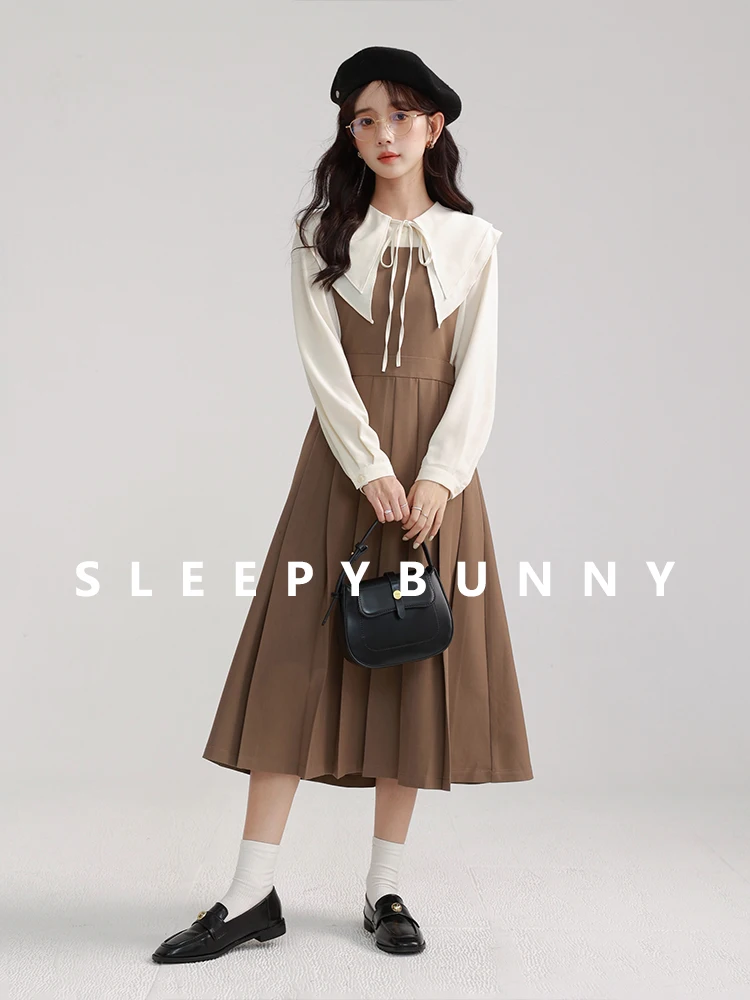 

Khaki Pleated Vest Midi Dress Women Spring Vintage High Waist Sleeveless A-Line Dress Elegant Slim Long Suspender Skirt Outfit