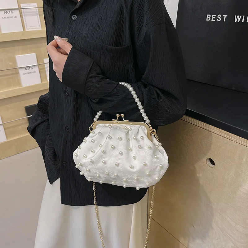 Summer Green White Seashell Shape Small Clutches Handbags Classic Fashion Ladies Daily Shoulder Bag Crossbody Chain For Women