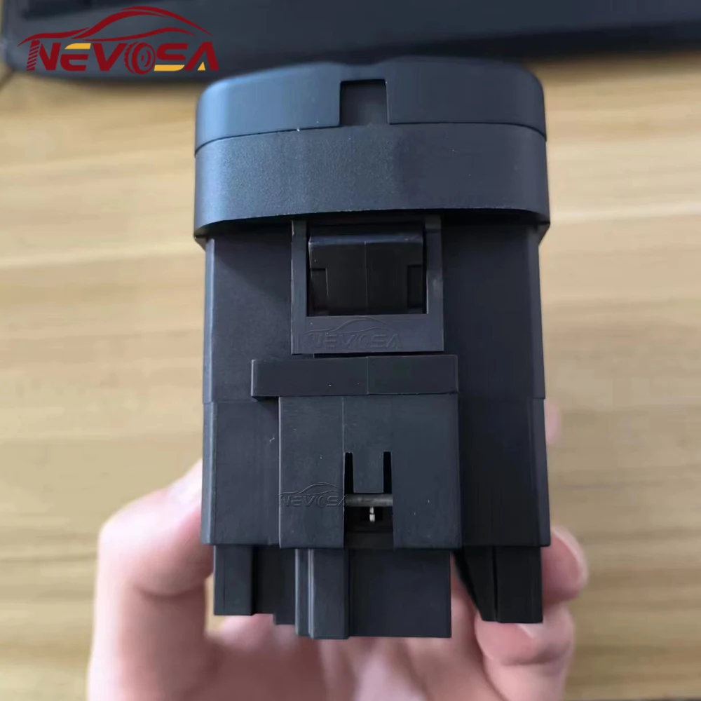 Hazard Warning Light Switch Button For Mercedes-Benz Actros MP2 MP3 ATEGO Truck Parts 24V 9434460123 9434460523 A9434460523 view 3