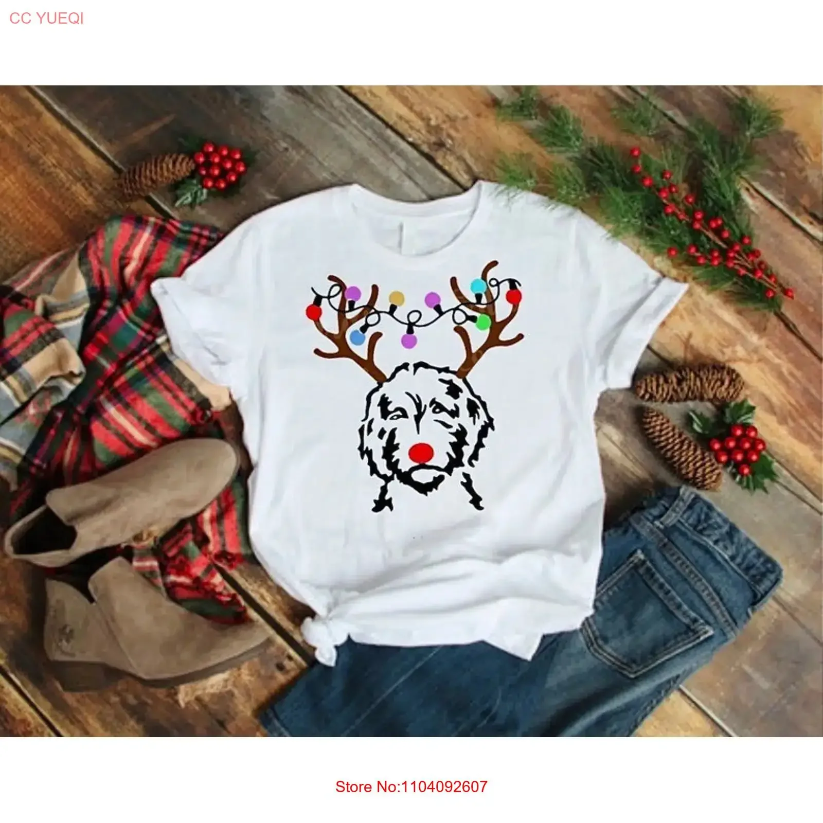 Camiseta navideña con diseño de renos Goldendoodle, diseño vintage lavado, top de moda versátil para uso diario, unisex
