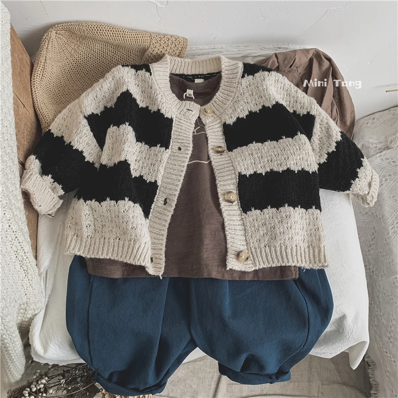 Spring And Autumn Newborn Baby Boys And Girls Baby Black And White Striped Knitted Cardigan Children\'s Casual Loose Baby Clothes