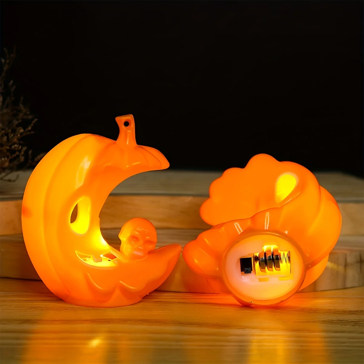 Halloween Colorful Night Light Pumpkin Lantern Hanging Scary Halloween Candle Light Decoration Props Scary Skull
