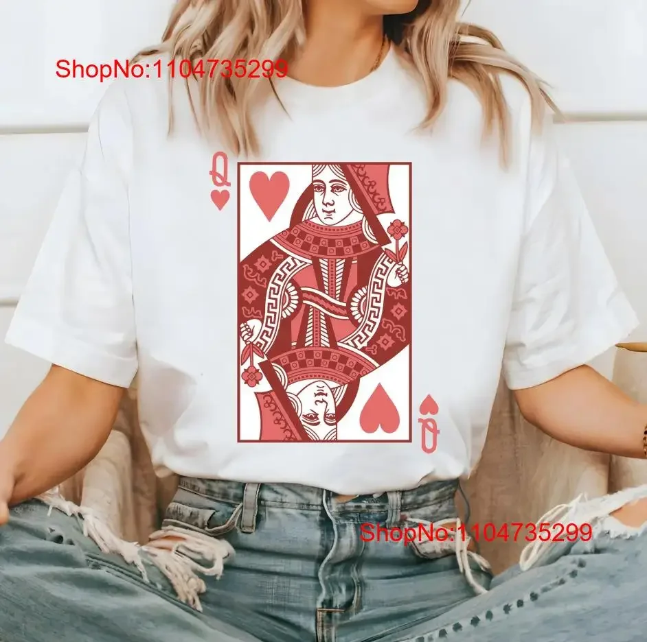 

Queen of Hearts Valentine's Day T Shirt Cute Red Valentine vintage Washed Comfortable Versatile Top For Everyday Wear homme