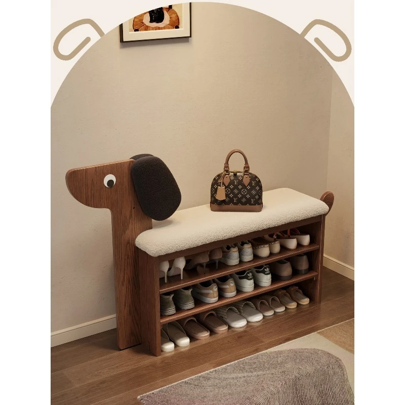 

Solid wood puppy shoe stool, cute creative shoe rack shoe stool at the door