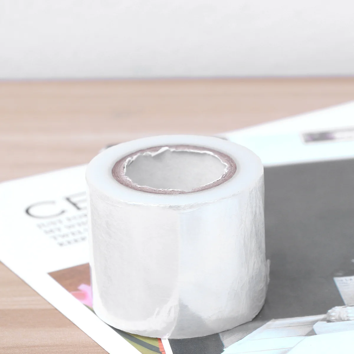 1 Roll 42mmx200m Eyebrow Preservative Film High Grade Plastic Wrap Tape Smooth Close Skin Supplies for Semi