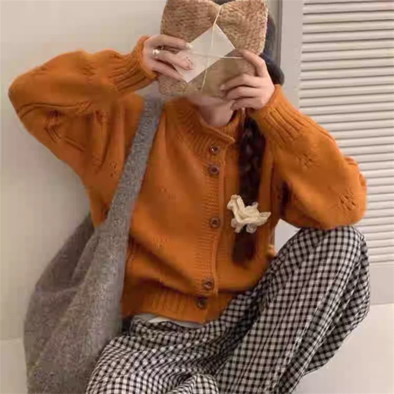 سترة محبوكة على الطراز الكوري مع فتحات، معطف نسائي بأكمام قصيرة وطويل للتدفئة، نمط عملي فضفاض من البوليستر والأكريليك