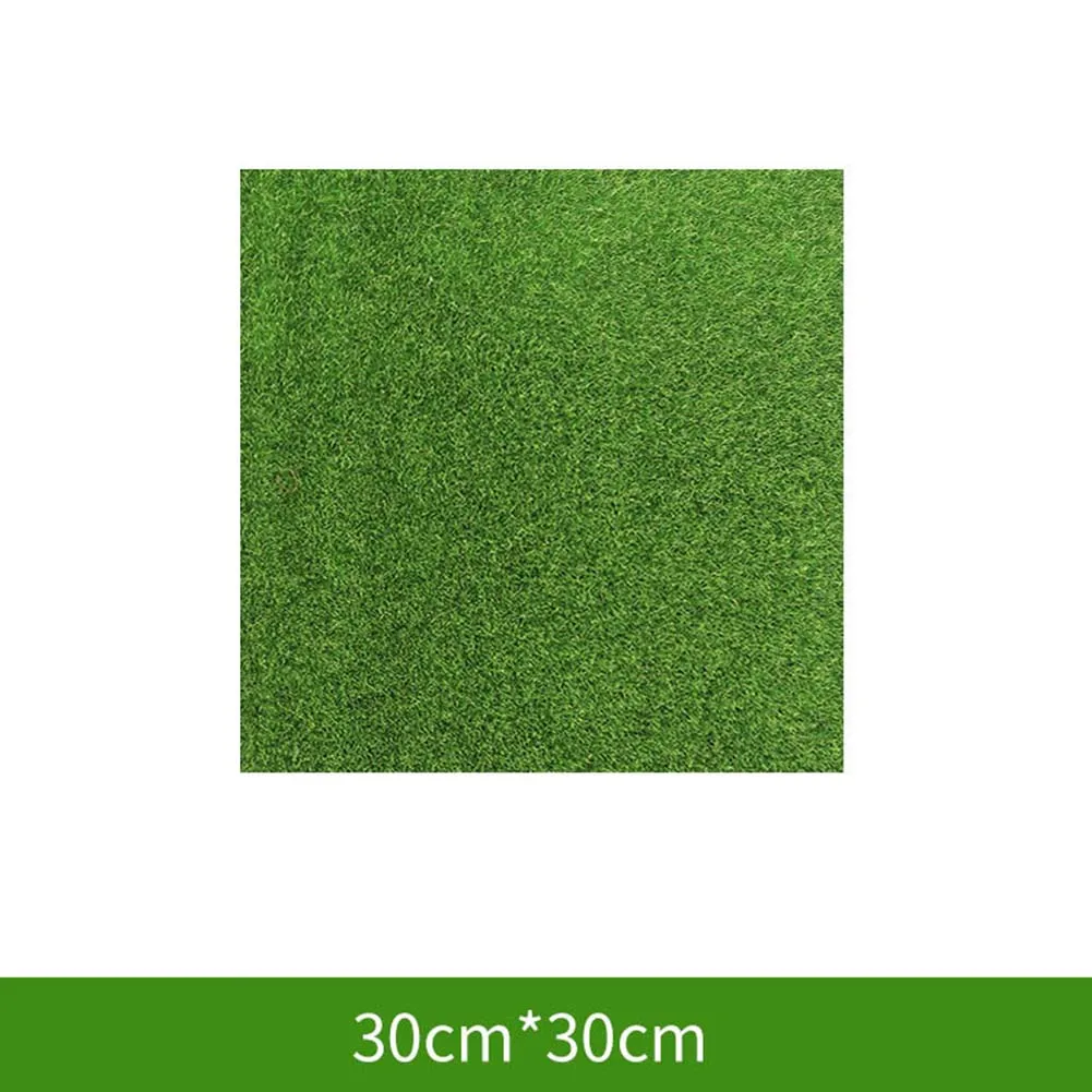 

11.81 Inch 6pcs/lot Square Simulation Lawn Simulation Flocking Moss Moss Lawn Floor Outdoor Patio Lawn Decoration