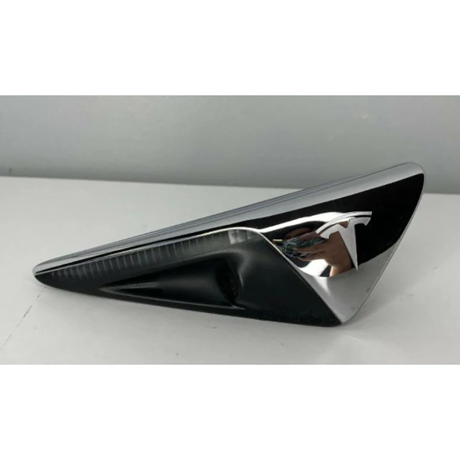 

FOR 2016-2021 TESIA Model S Right Leaf panel Turn signal OE 1642011-00-A