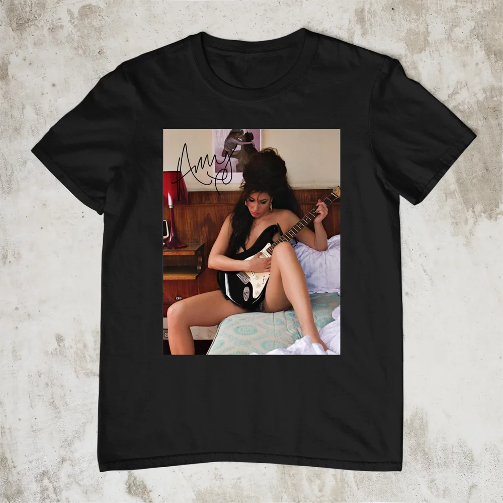 Beauty Photo Amy Winehouse Tee Shirt Short Sleeve Black Unisex S-4XL NE656