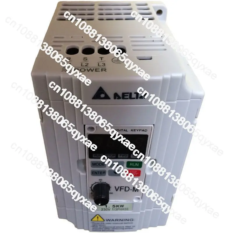 1.5KW/2.2KW/3.7KW 380V New Delta Inverter VFD015M21A, Output Frequency 0.1-400Hz Carrier Frequency Up To 15kHz