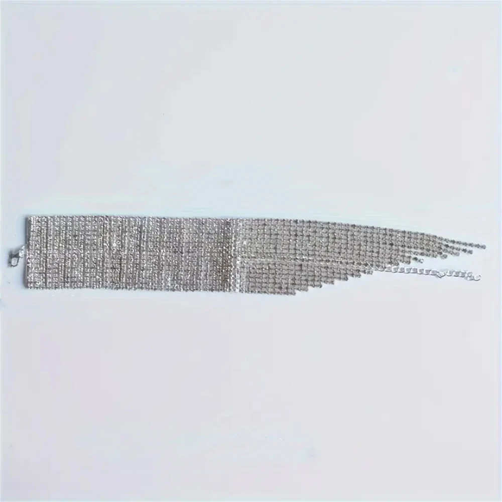 Fashionable Super Sparkling Tassel Multi layered Rhinestone Hand Accessories Exaggerated Women\'s Crystal Bracelet Jewelry