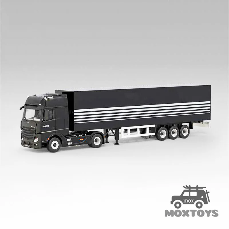 TimeMicro x Perka 1:64 Actros Truck Diecast Model Car