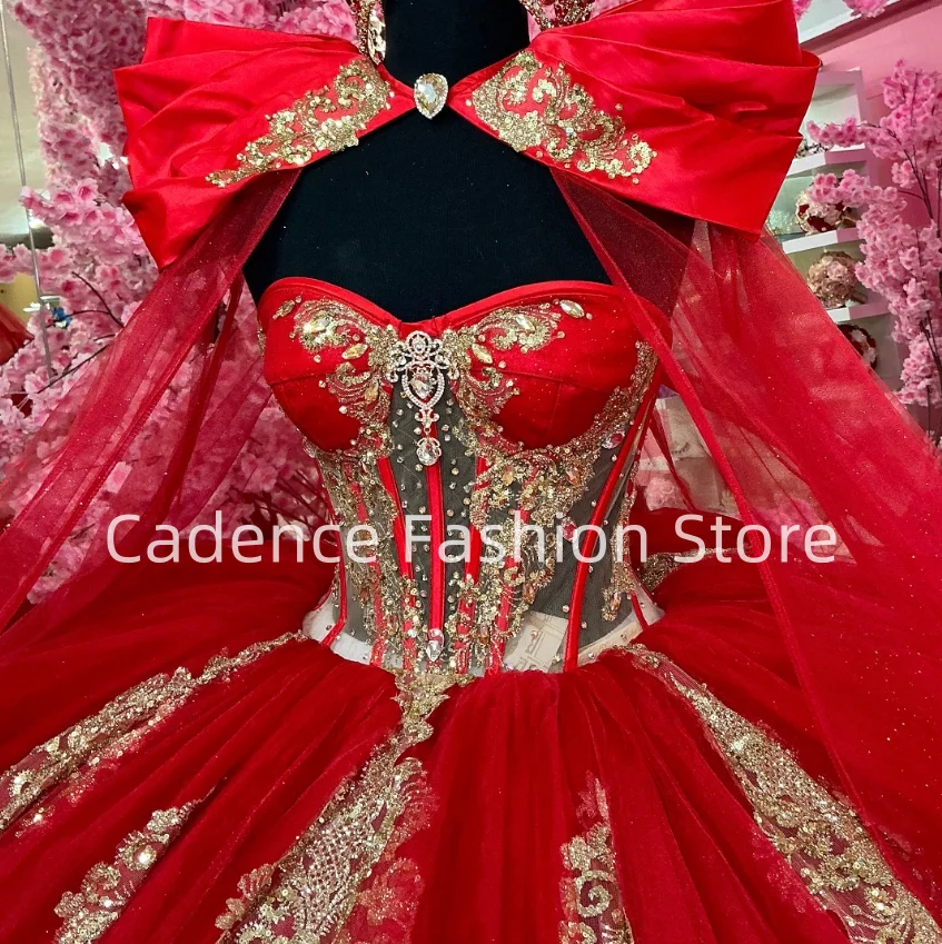 Robes de Rhcorset de princesse rouge personnalisées, appliques de perles dorées, robe de Quinceanera, fête du 15e anniversaire, luxe