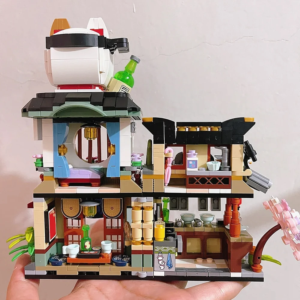 creative expert Izakaya street view Architecture moc Building Block bricks model toy for friends birthday New Year gifts 789pcs